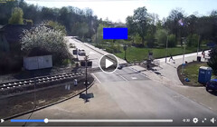 Ruka, která pomáhá, drží svět pohromadě